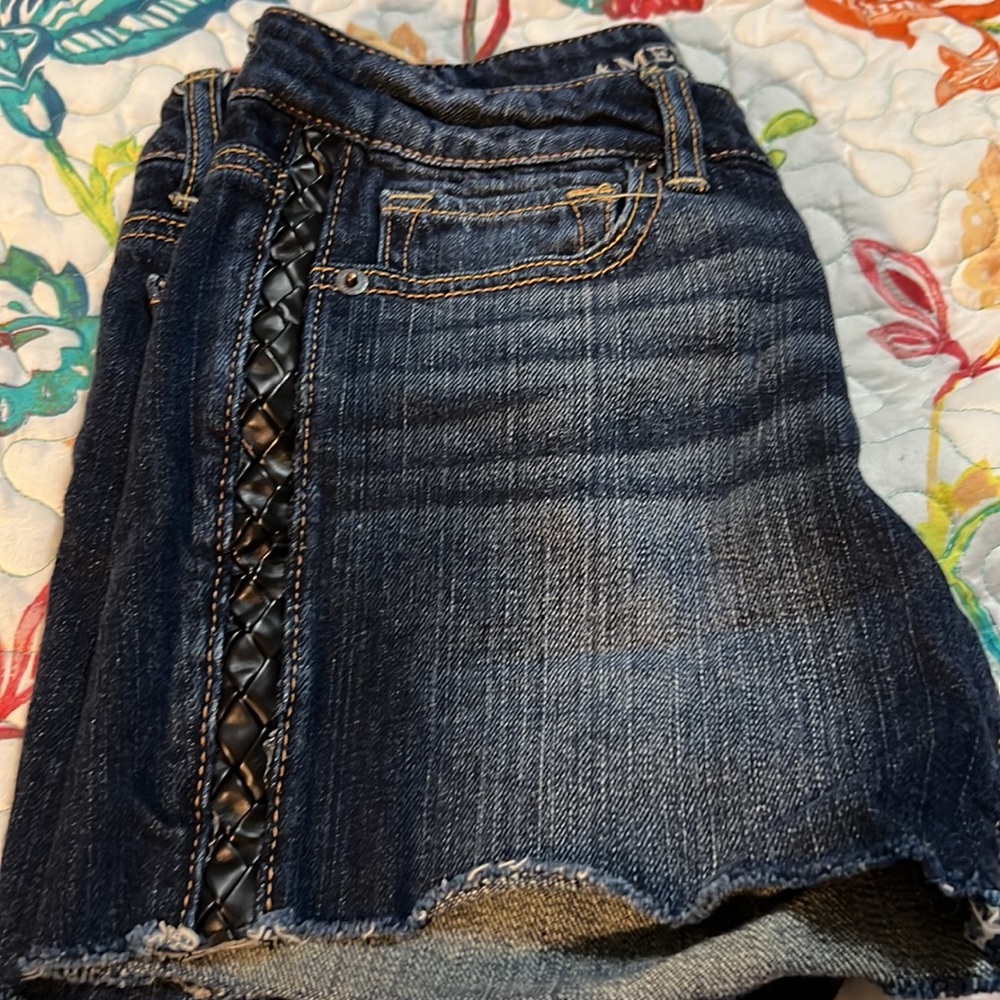 American Eagle Denim Braided Leather Trim Short size 4 - Picture 5 of 8